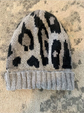 Eugenia Kim Cashmere Animal Print Beanie in Gray & Black Like New